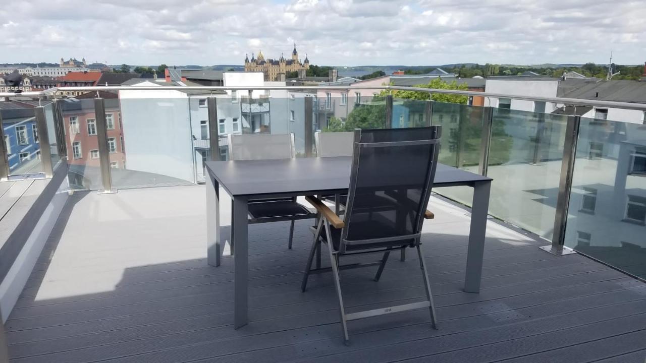 Altstadtblick Schwerin Mit Parkplatz 4-Etage - Abc193 By Abcwismar Екстериор снимка